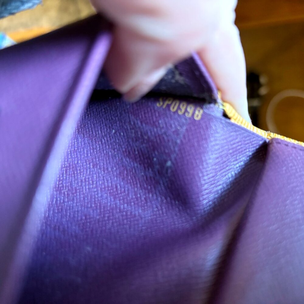 90s Vintage LV Yellow Epi + Purple Taiga Leather SLG 3-way Bundle - Picture 6 of 15